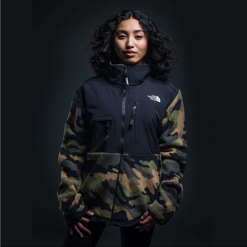 North Face Denali retro 95 camo camouflage fleece jacket women's large
